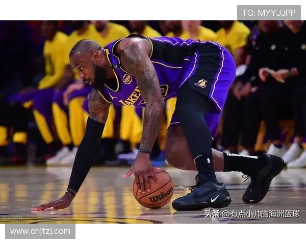 詹姆斯谈退役助湖人冲季后赛